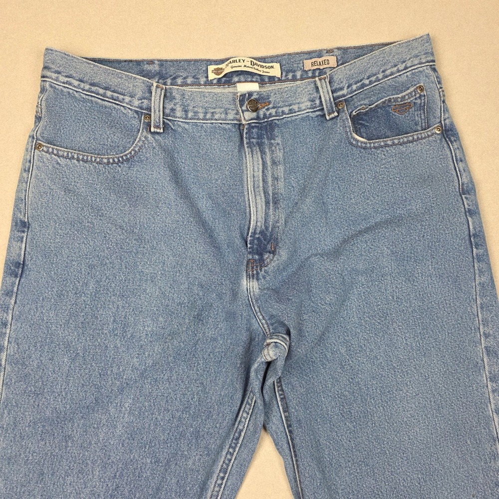 Harley Davidson Mens Relaxed Fit Jeans Blue Denim Size 40x30 Small Stain - Picture 3 of 13